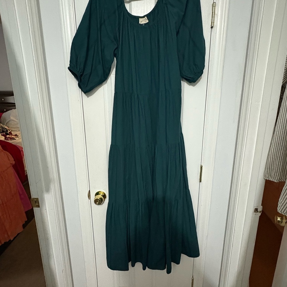 Universal Thread Dark Green Long Sleeve Dress